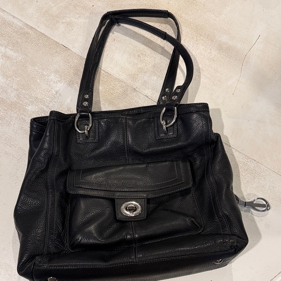 Coach Handbags - Black Coach Penelope F19264